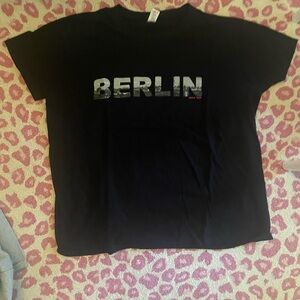 Mens berlin shirt LARGE